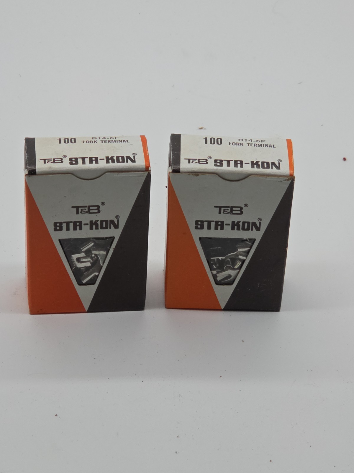 New 200 STA-KON B14-6F Fork Terminals, Two Boxes x 100PCS, For 18-14 AWG #6 Bolt