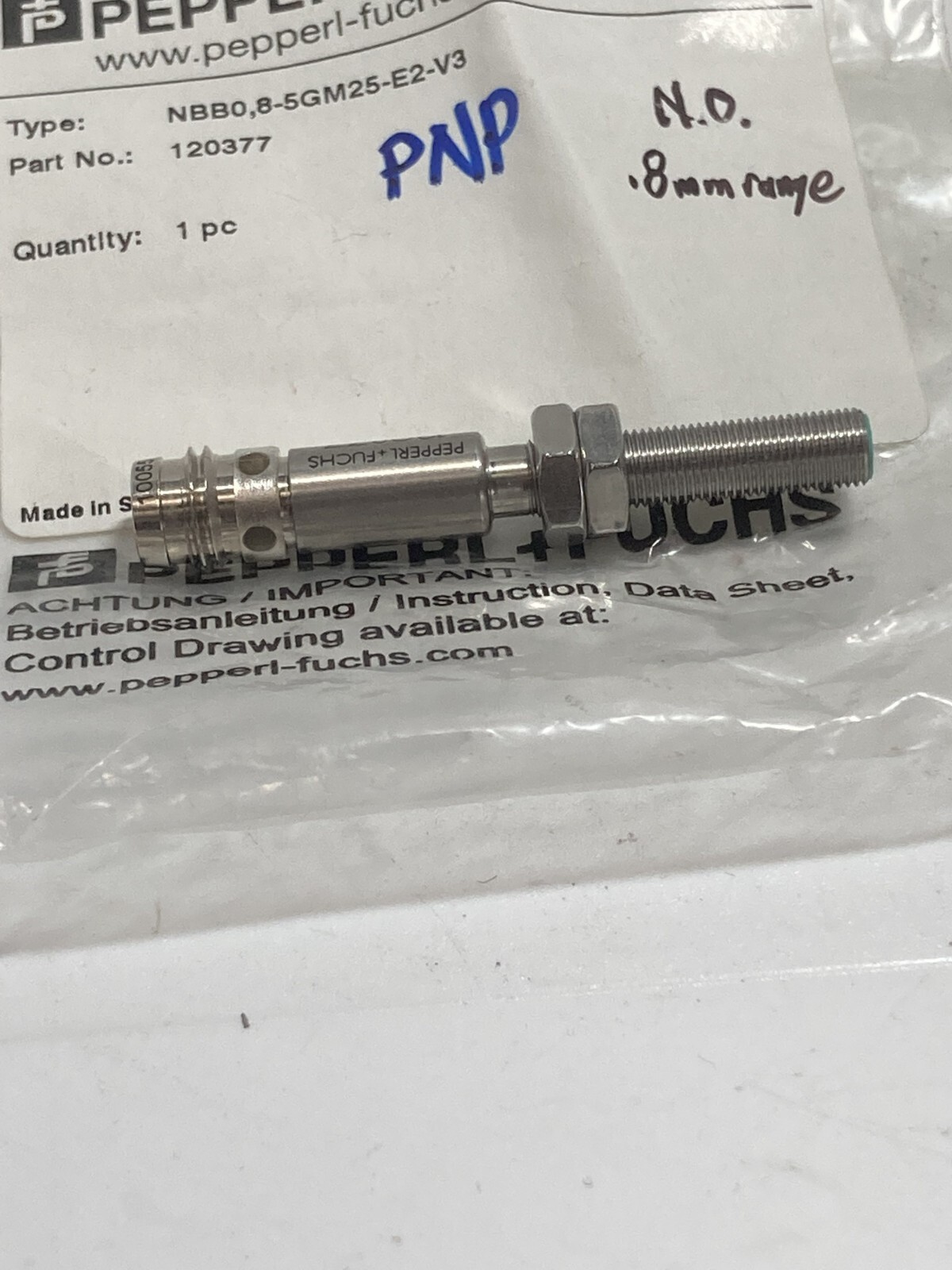 PEPPERL+FUCHS NBB0.8-5GM25-E2-V3 PROXIMITY SENSOR NO 0.8MM S 10-30VDC NIB
