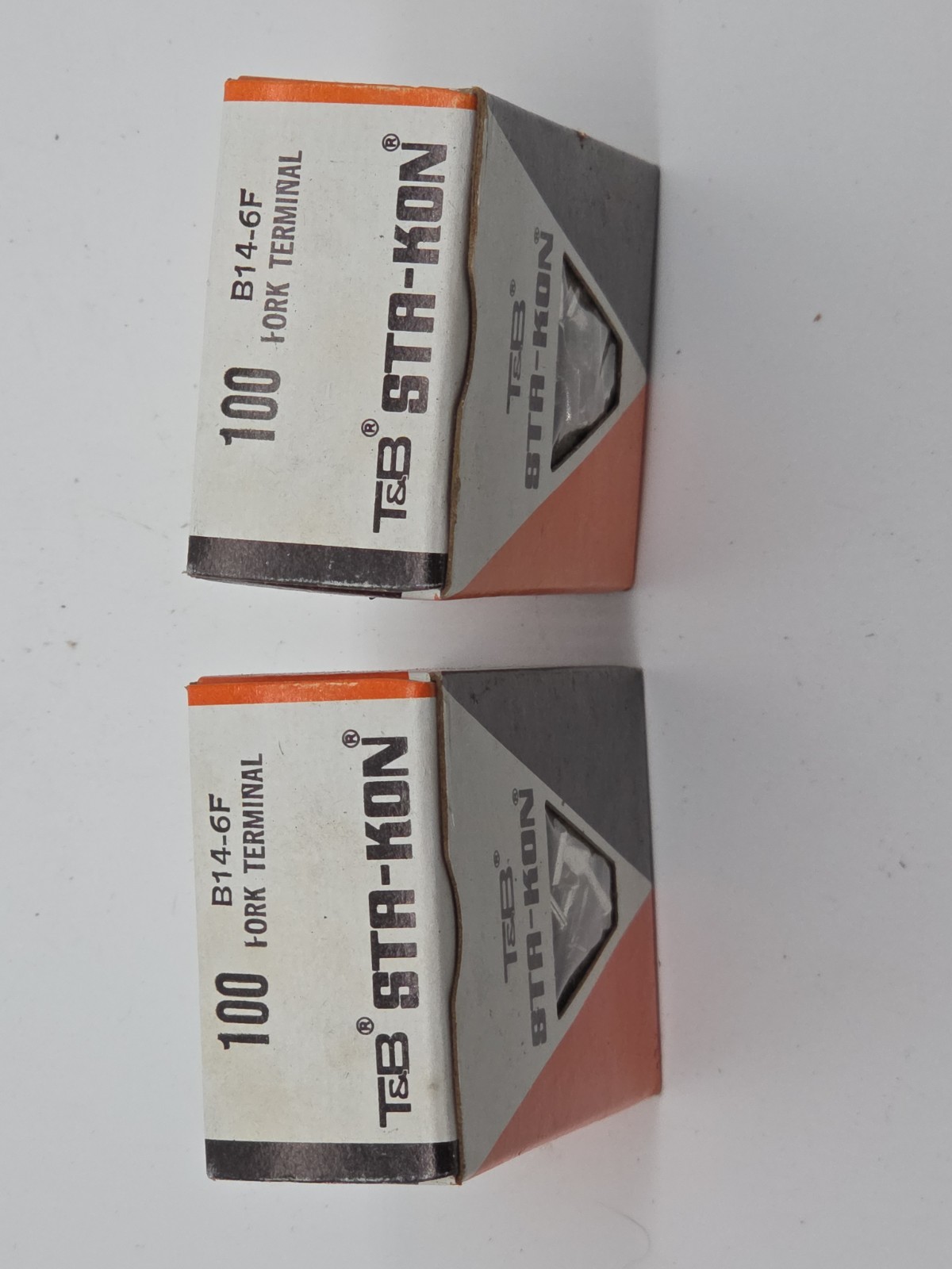 New 200 STA-KON B14-6F Fork Terminals, Two Boxes x 100PCS, For 18-14 AWG #6 Bolt