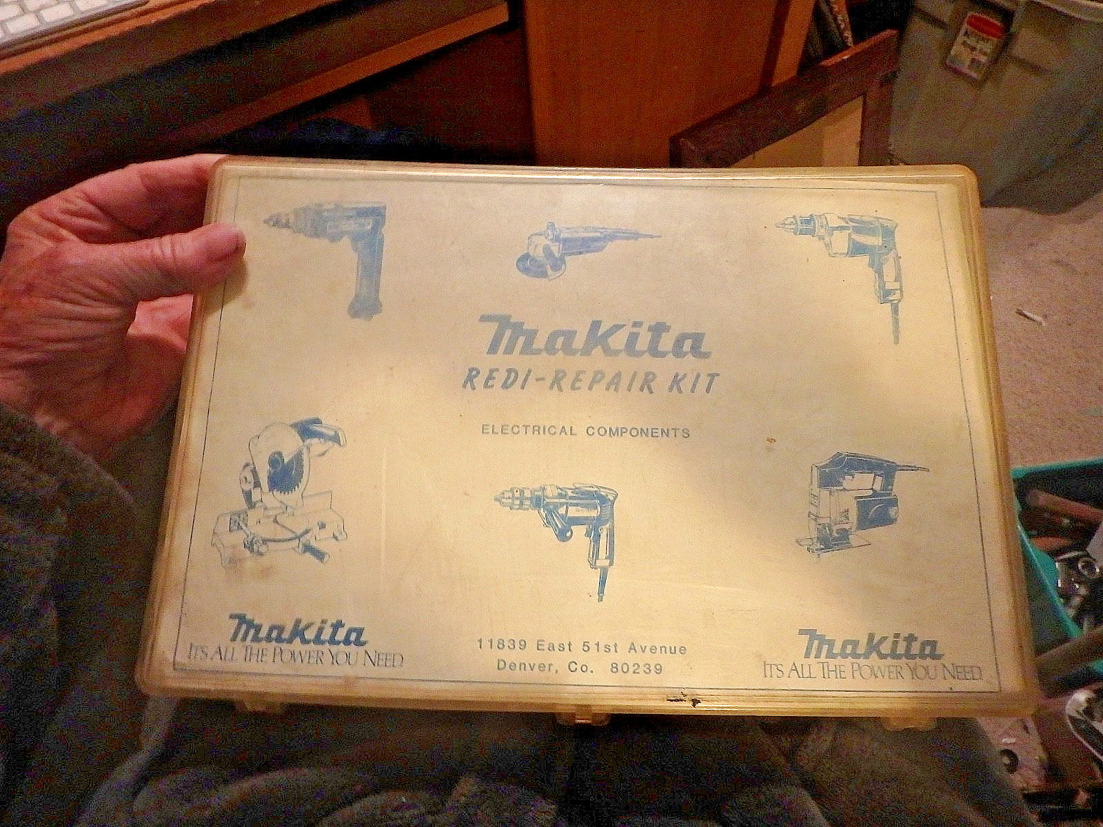 4J -vintage MAKITA redi-repair kit -plastic parts cabinet=electrical components