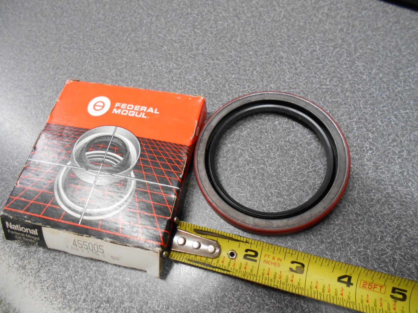 Federal Mogul 455005, National Oil Seal. 2.812 x 3.751 x 0.500 NOS!