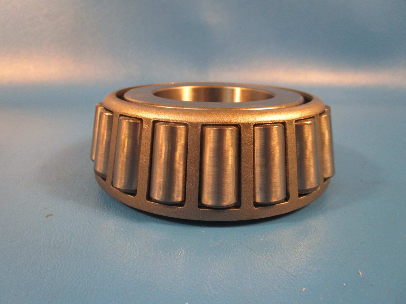 NTN BOWER 557S, Tapered Roller Bearing Cone, 2.165″ ID, 1.444 Width (Timken)