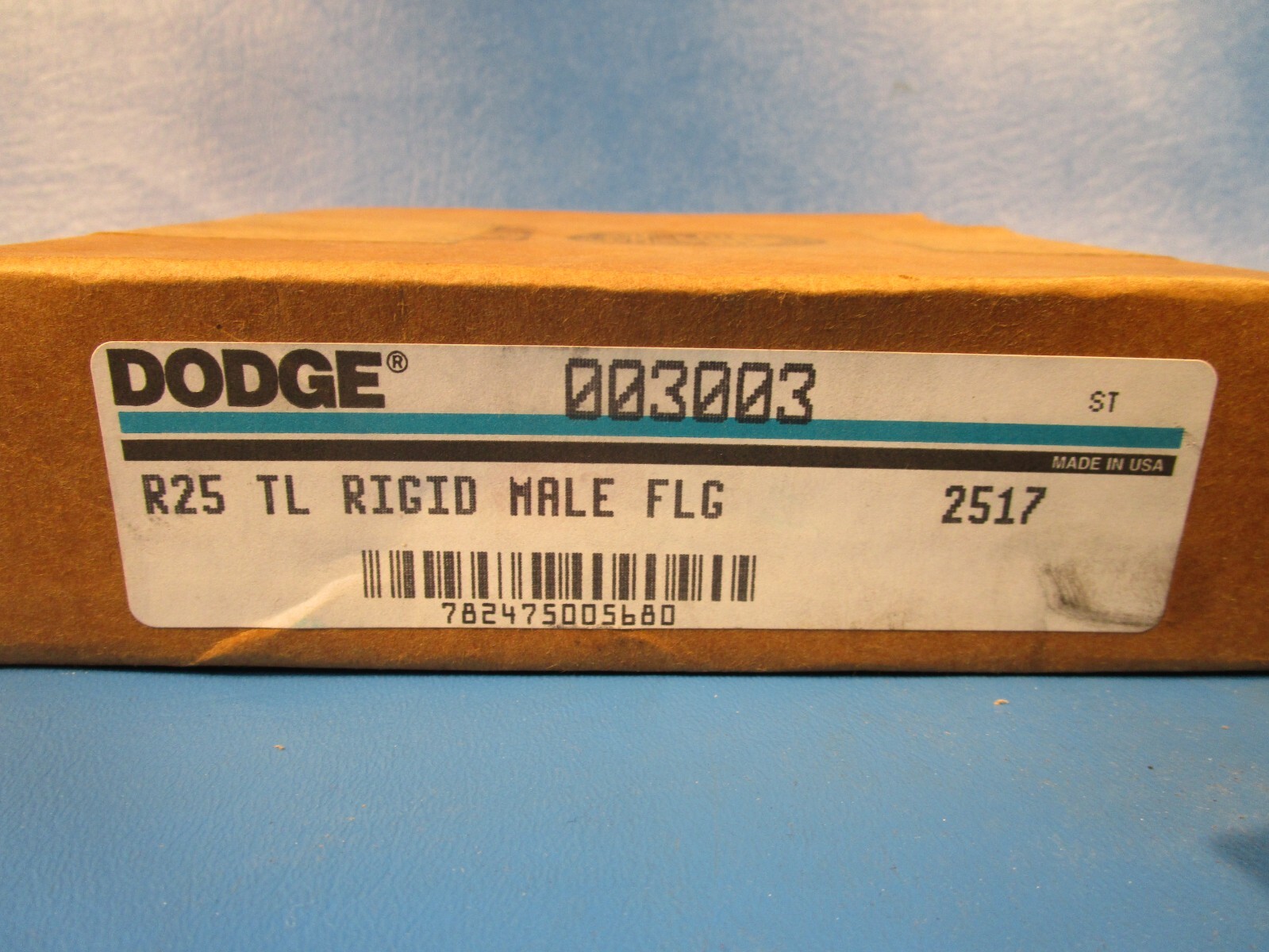 Dodge 003003, R25 TL Male Flange Assembly, 1/2 to 2-11/16 in Bore 2517 Tape , 7″