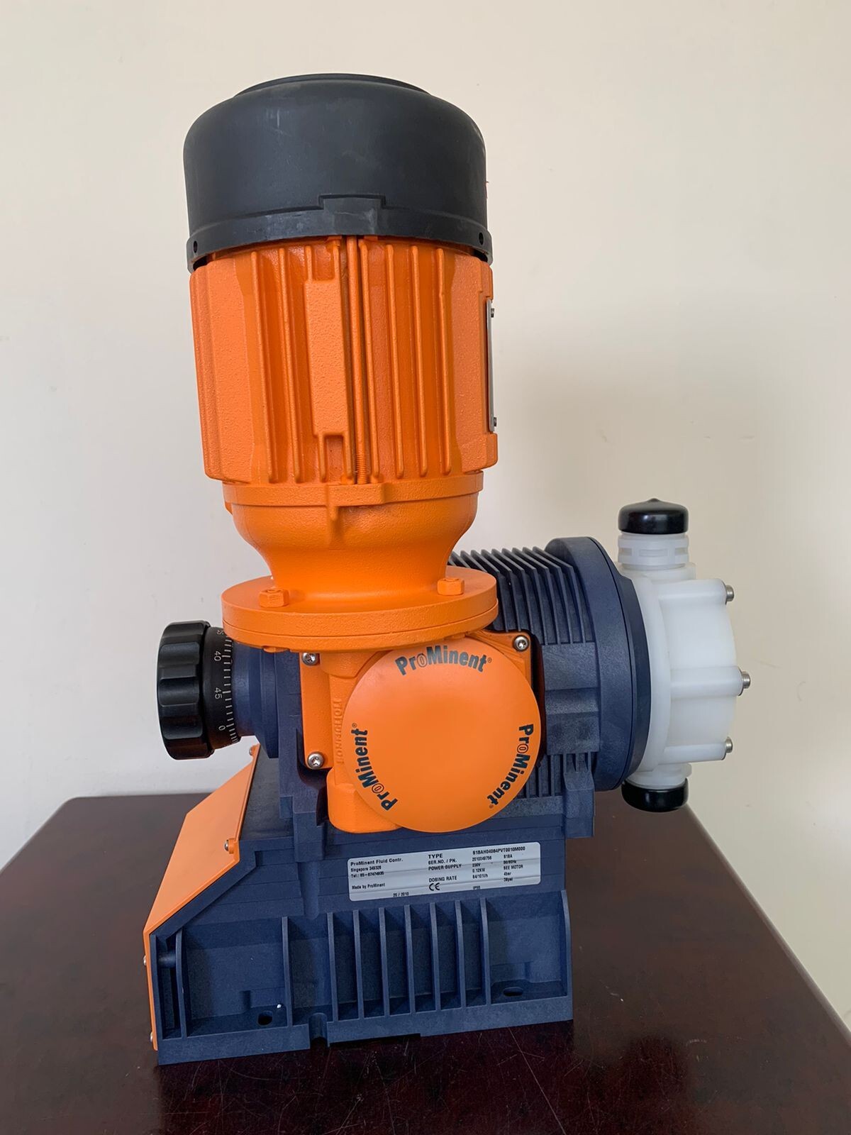 ProMinent / Metering Pump / S1BAH04084PVT0010M000 / 58psi-4bar / 230V-50/60Hz