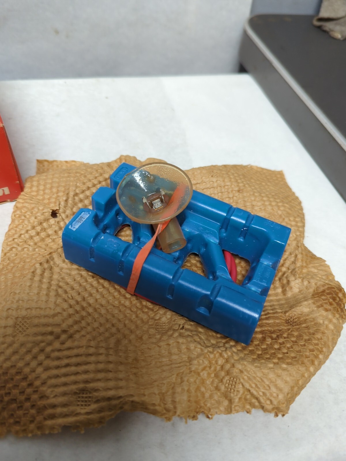 RCA,SK3069,SELENIUM RECTIFIER FOR HIGH VOLTAGE TRIPLE MODULE COLOR TV RECIEVERS