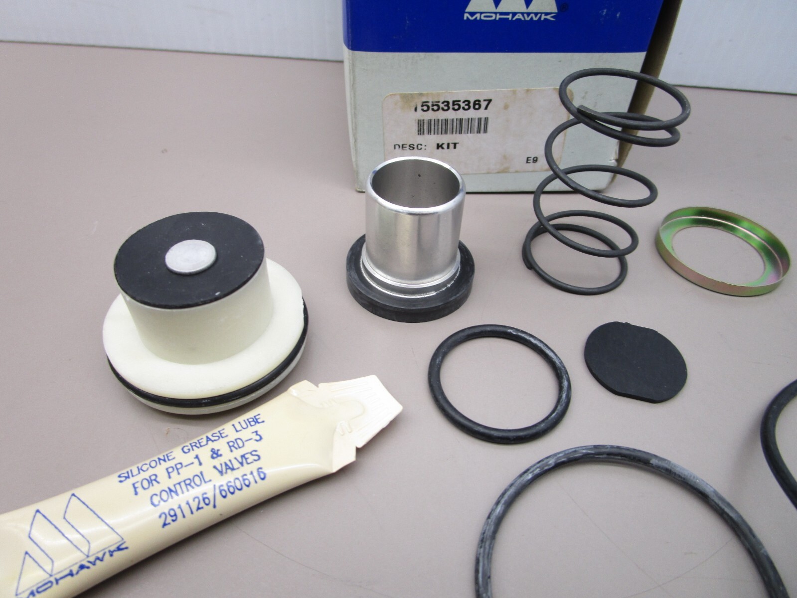 Mohawk 15535367 Repair Kit for R-14 Brake Relay Valve