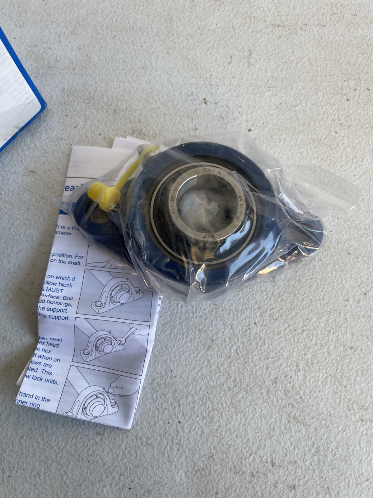 NEW SKF F2B 100-RM 2 BOLT FLANGE MOUNTED UNIT NIB. FREE SHIPPING