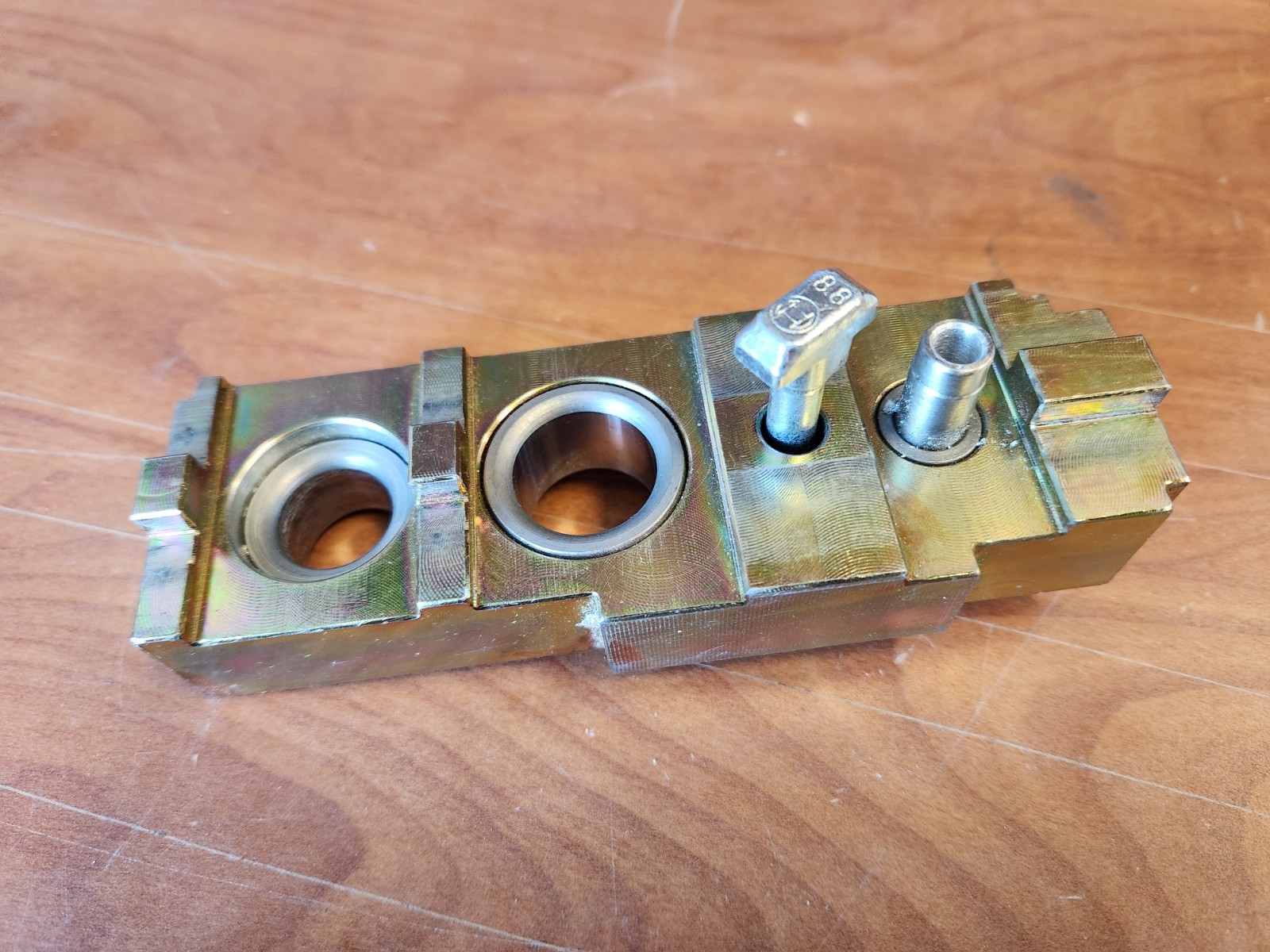 Bosch Rexroth Clamping Drill Jig 3842528574 Linear Guide Clamp 3 842 528 574