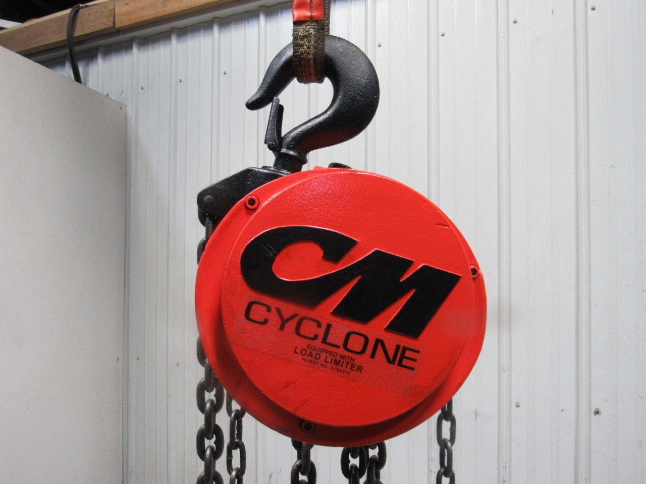 CM Model S 4 Ton Manual Chain Fall Hoist 32′ 6″ Lift w/Load Limiter Tested
