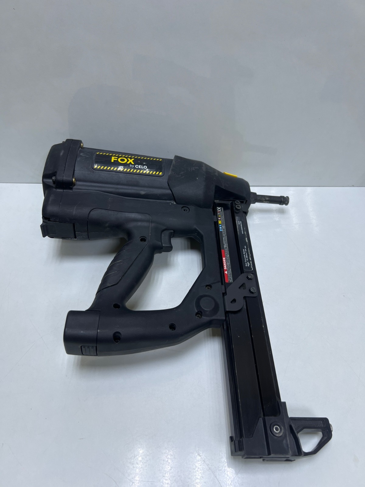 CELO Cordless Gas Nailer FOX 40 (Only Unit)