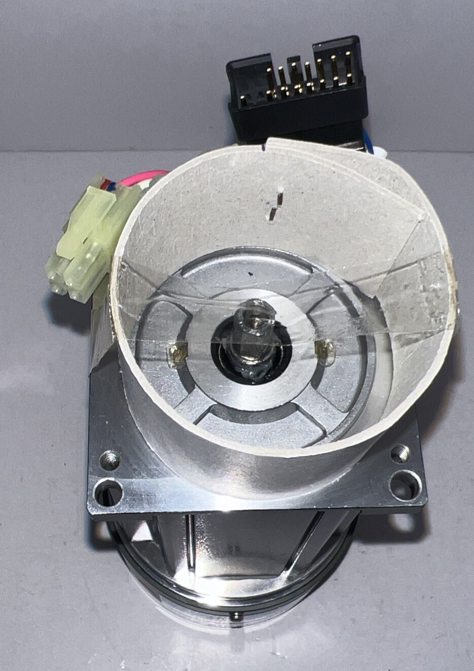 TAMAGAWA TS4065N400E24 AC SERVO MOTOR