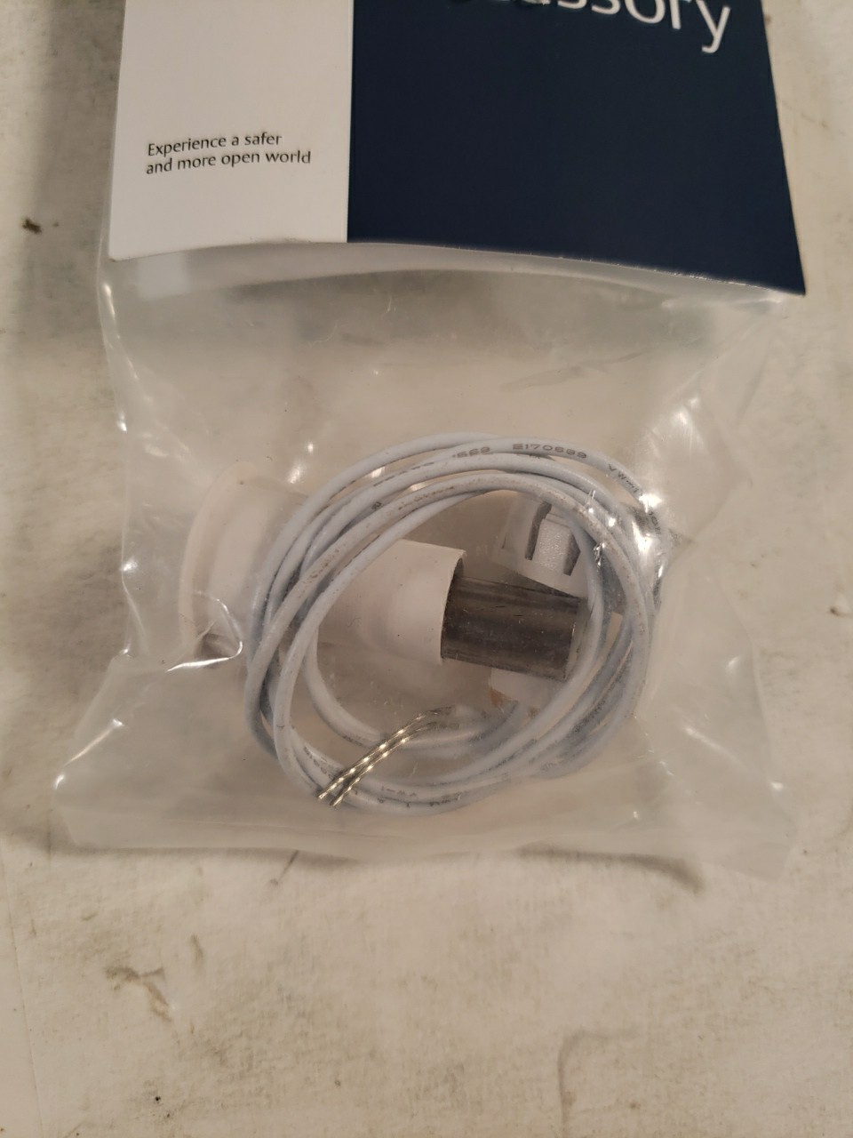 Securitron DPS-M-WH Concealed Door Position Switch For Metal Doors, White, 5KZX2