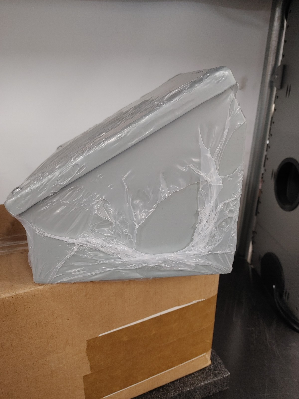 HOFFMAN NVENT C8C8 Mild Steel Type 12 Consolet Enclosure 8.00×8.00×7.09