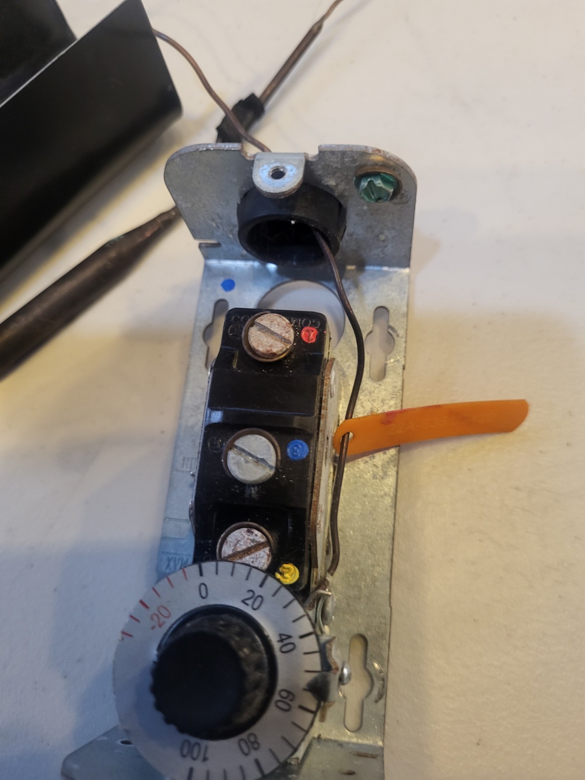 Johnson Controls A19ABC-97 Temperature Control Thermostat Switch Tested w/ Multi