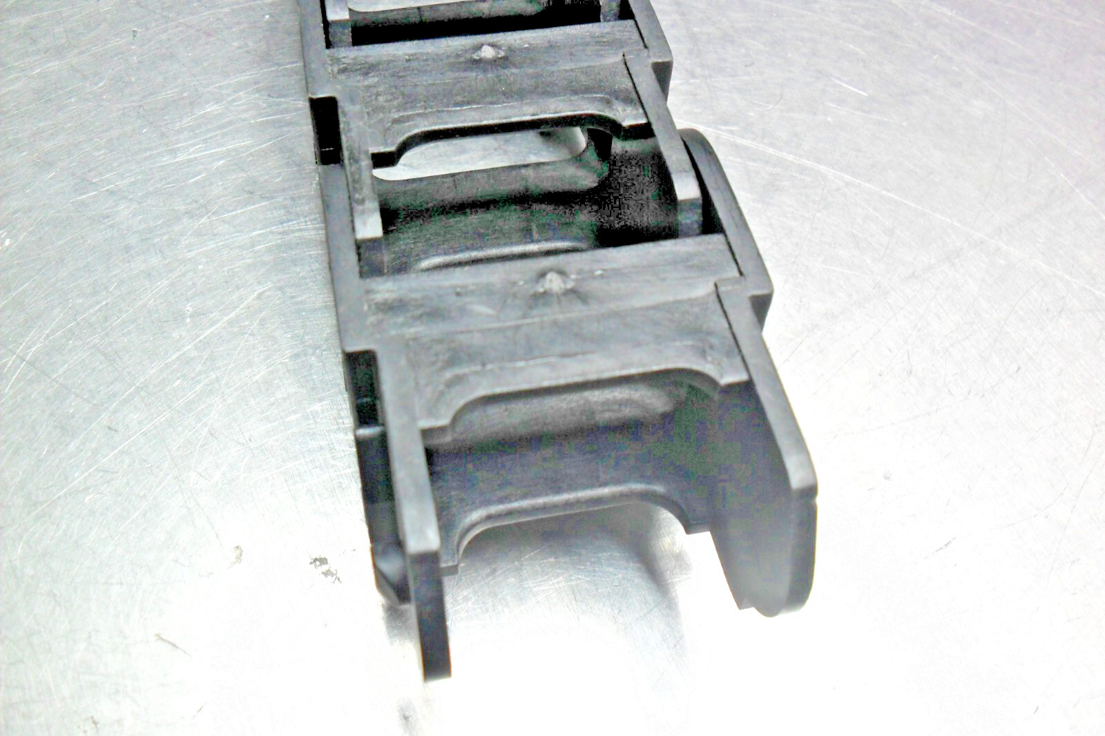 QTY 6 FT. – KabelSchlepp Cabel Track Black -0450.20 – R94x45 New
