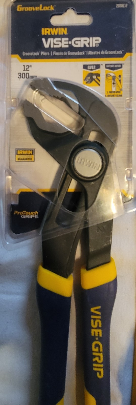 6-pc Klein MODbox Bag 28 Pockets # 62203MB, Hammer, Tape, Prybar, Pliers, Gloves