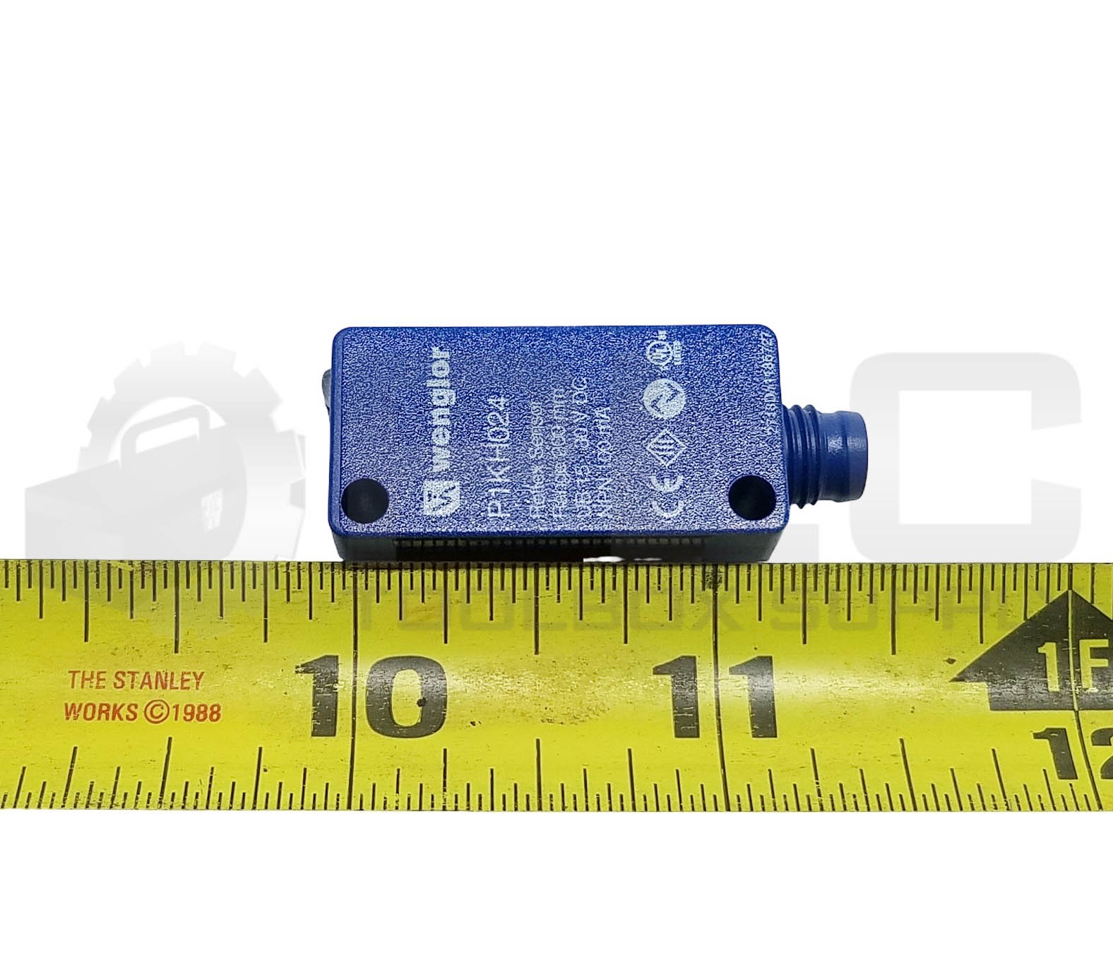 NEW WENGLOR P1KH024 REFLEX SENSOR 15-30VDC