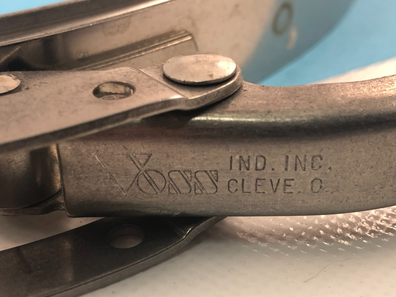 VOSS IND. S/S V-BAND COUPLING CLAMP aprox. 10″dia. FAST SHIP **NEW**