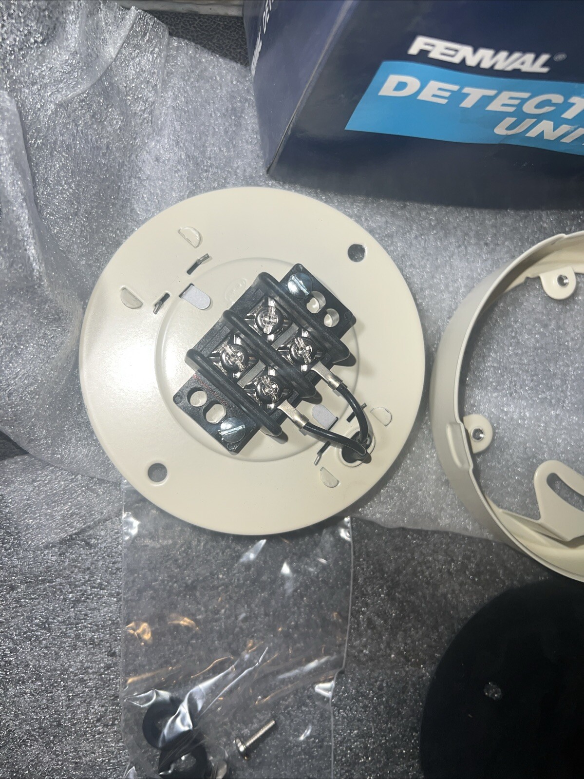 Fenwal 12-A27020-001 Heat Detector Kidde Detect-a-Fire Unit 140 Degrees F