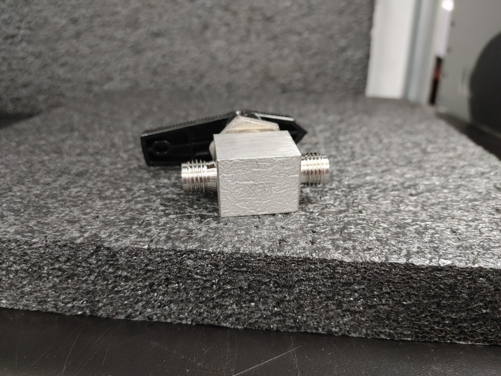 SWAGELOK SS-43GS4 Stainless Steel 1-Piece 40G Series Ball Valve