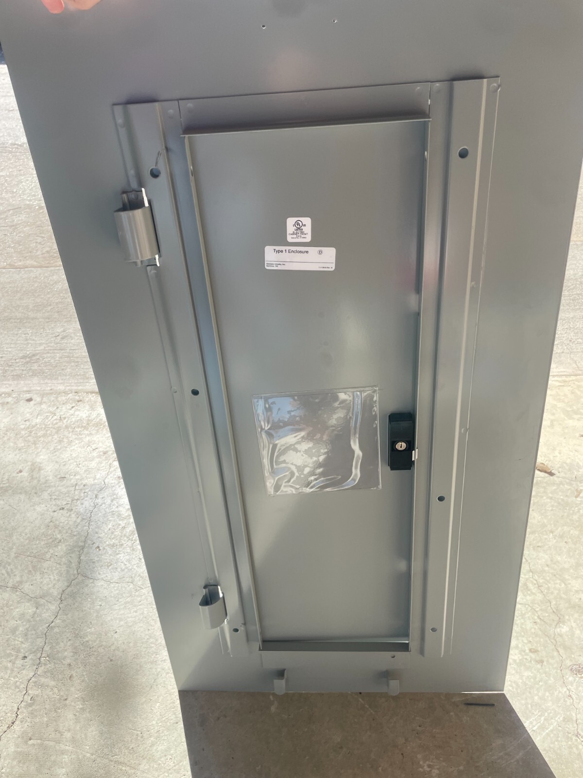 Siemens F38B NEMA 1 Standard Panelboard Trim, Flush, 38″ x 20″