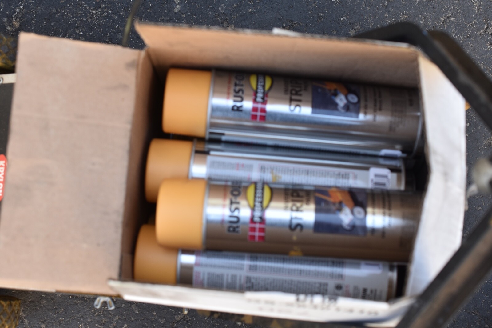 Krylon Industrial PAVEMENT STRIPING MACHINE BLACK w 10 pc paint cans