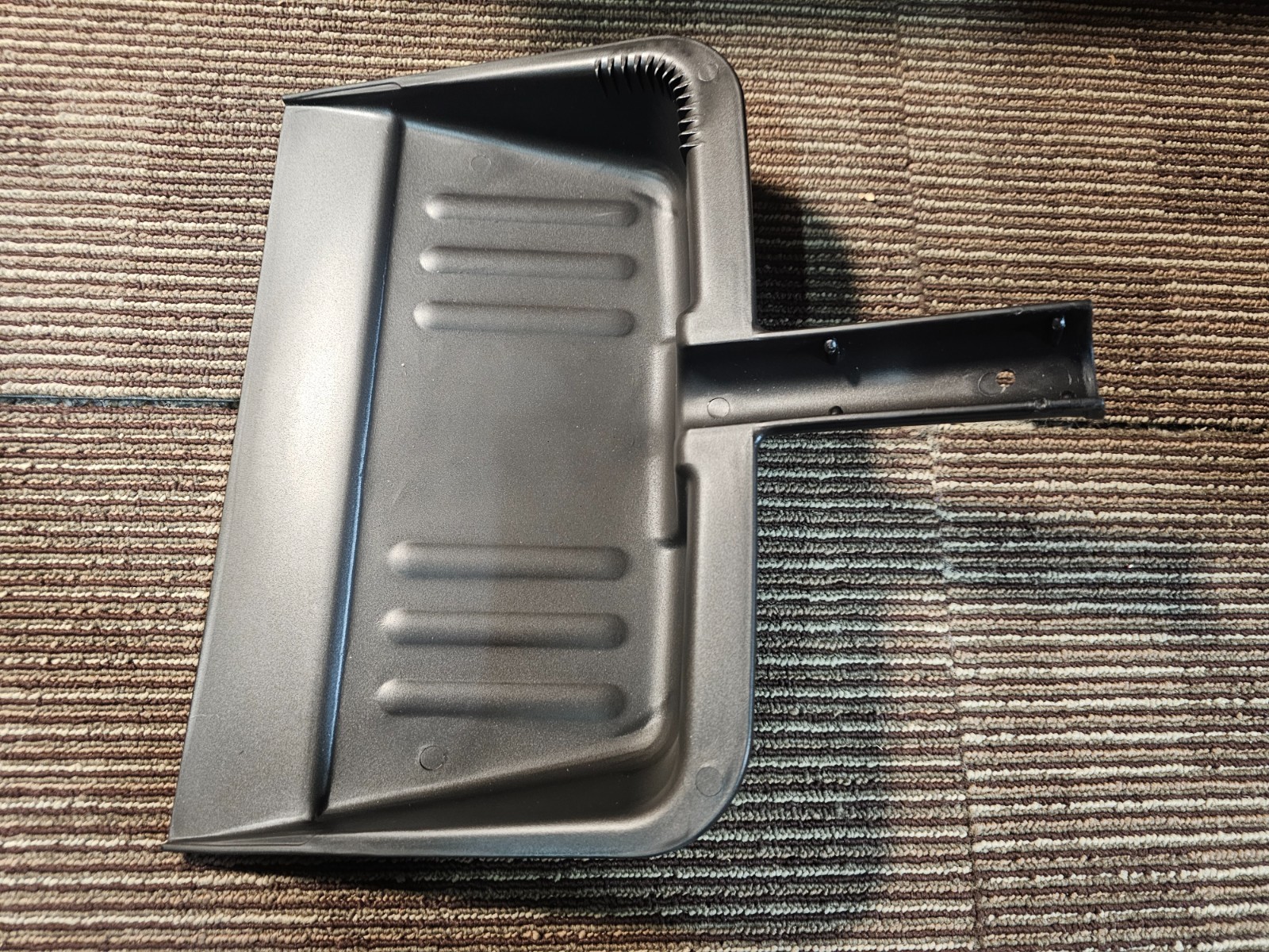 (QTY 6) Spill Magic 206DP Portable Dustpan,Black,12-1/4″ L 206DP