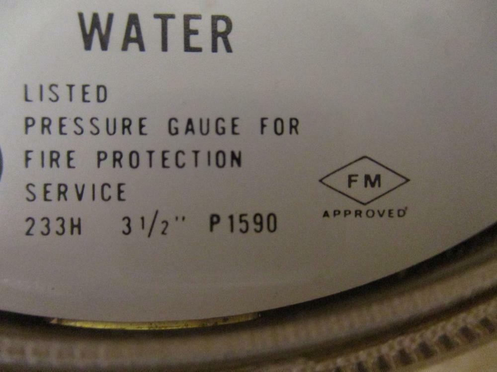 Ametek P-1590 Water Pressure Gauge P1590