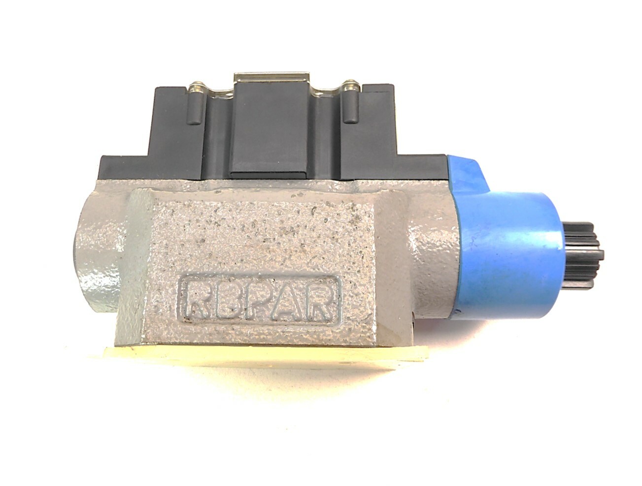 Toyo-oki Kogyo HD3-2S-KcP-03A-LYD 2 / HD32SKcP03ALYD Hydraulic Valve NEW