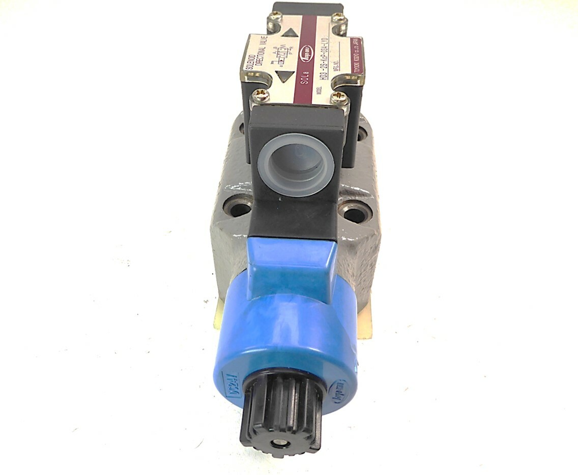 Toyo-oki Kogyo HD3-2S-KcP-03A-LYD 2 / HD32SKcP03ALYD Hydraulic Valve NEW