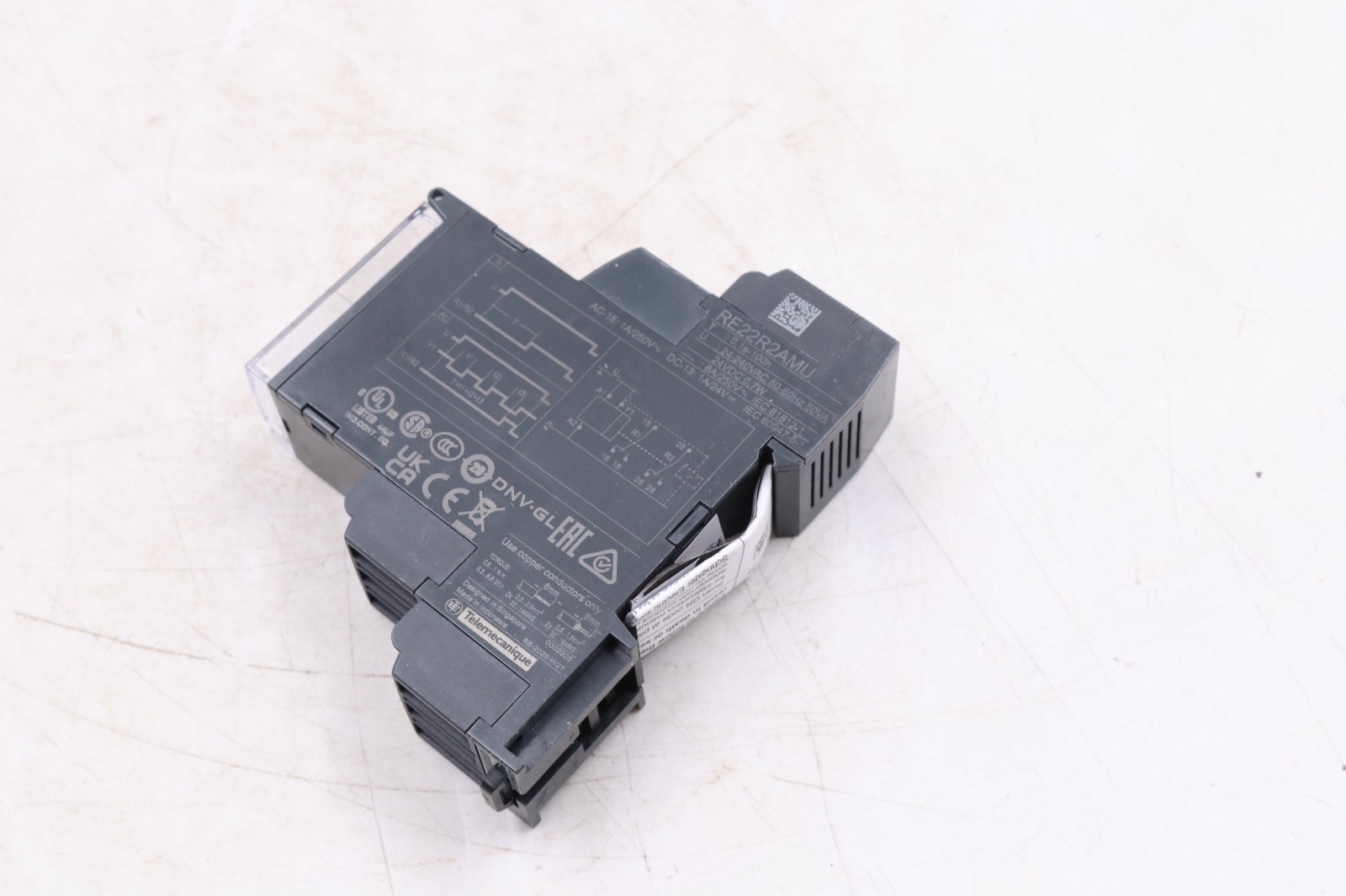 Schneider Electric RE22R2AMU MADE IN INDONESIA