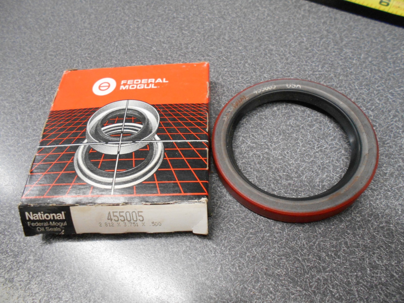 Federal Mogul 455005, National Oil Seal. 2.812 x 3.751 x 0.500 NOS!
