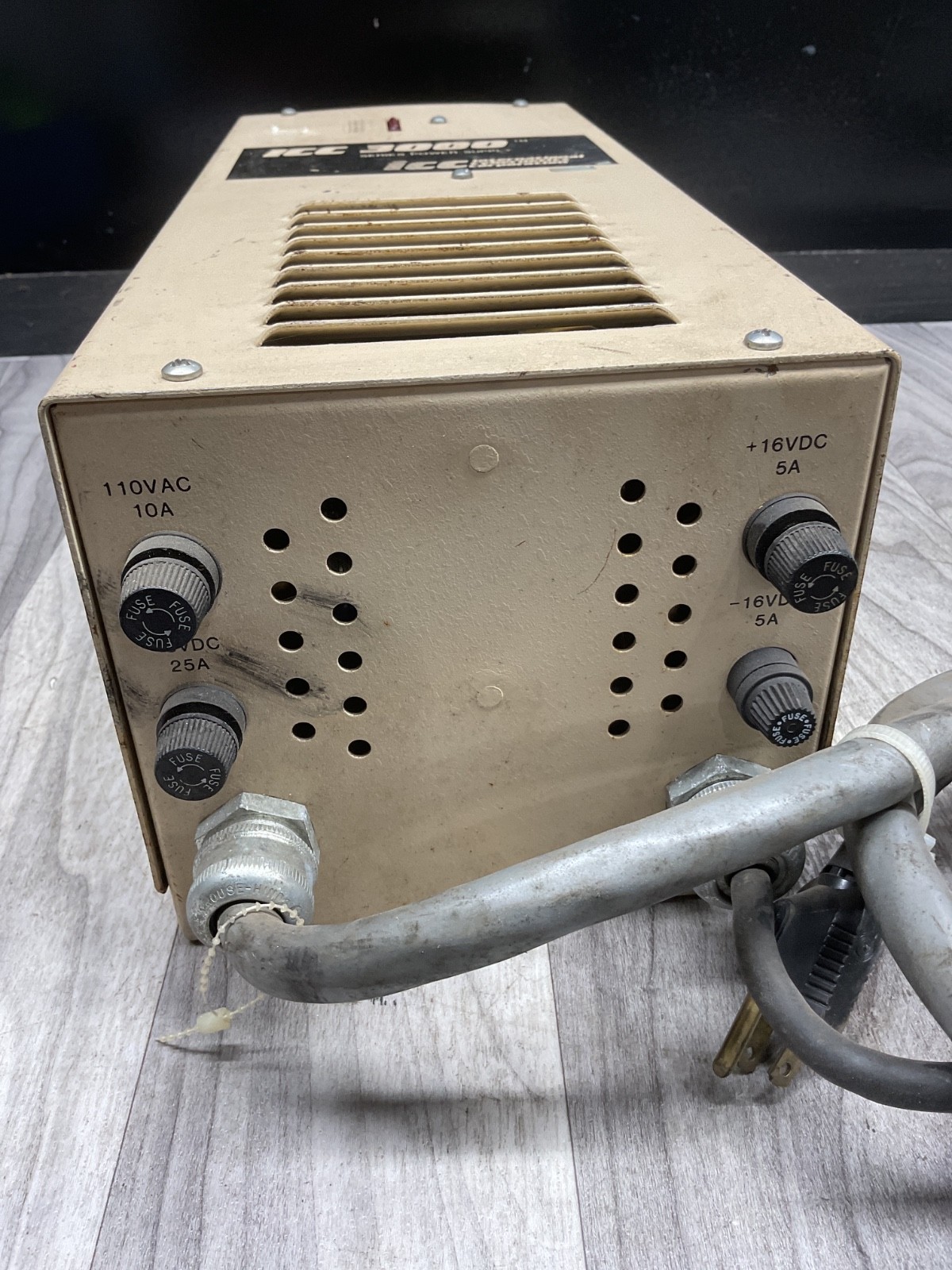 ICC 3000 POWER SUPPLY #4005D112PR5SI