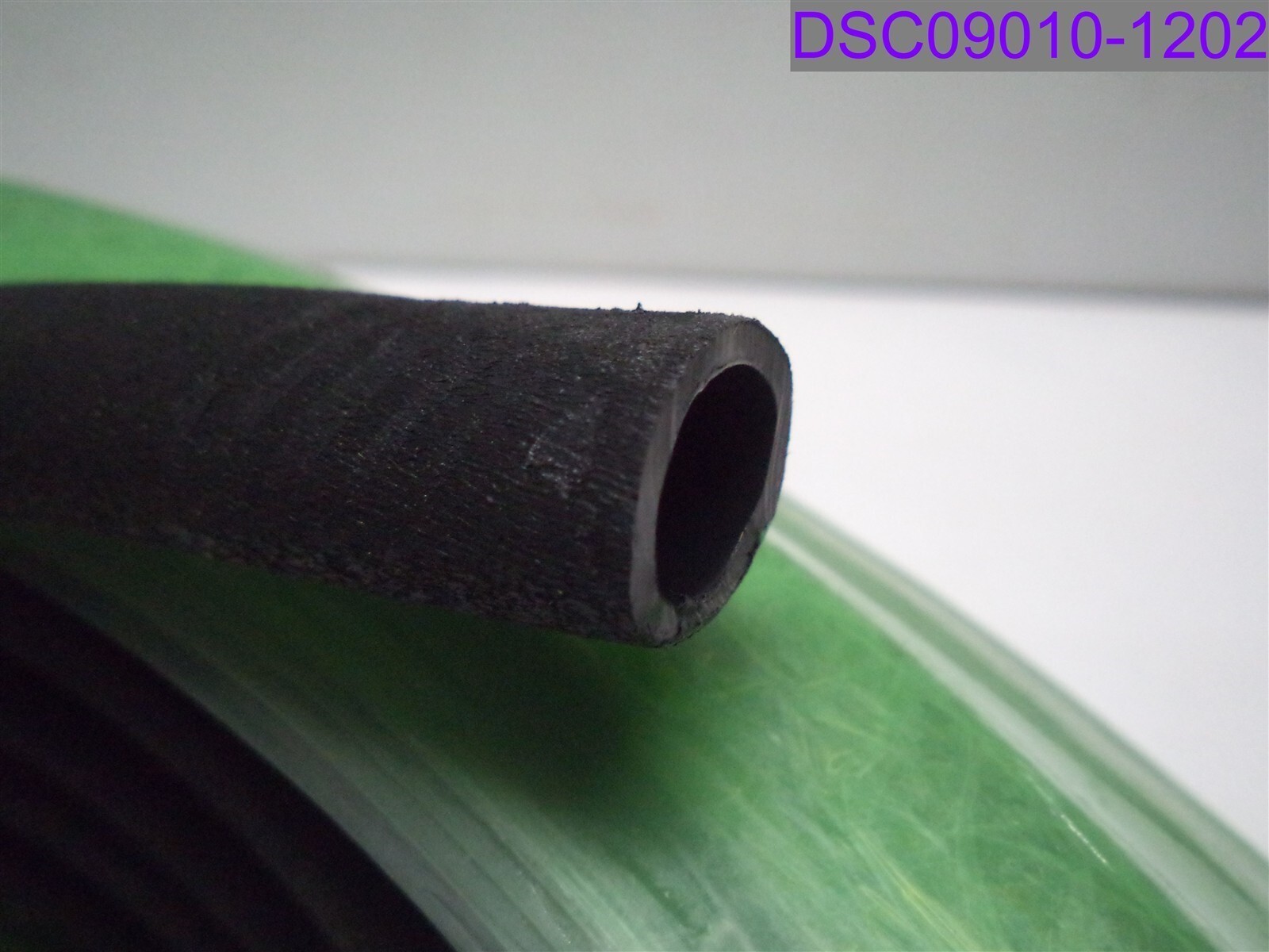 Rain Bird Extra Flex Kink Resistant Swing Pipe 100′ x 1/2″ SPXFLEX100 A82060