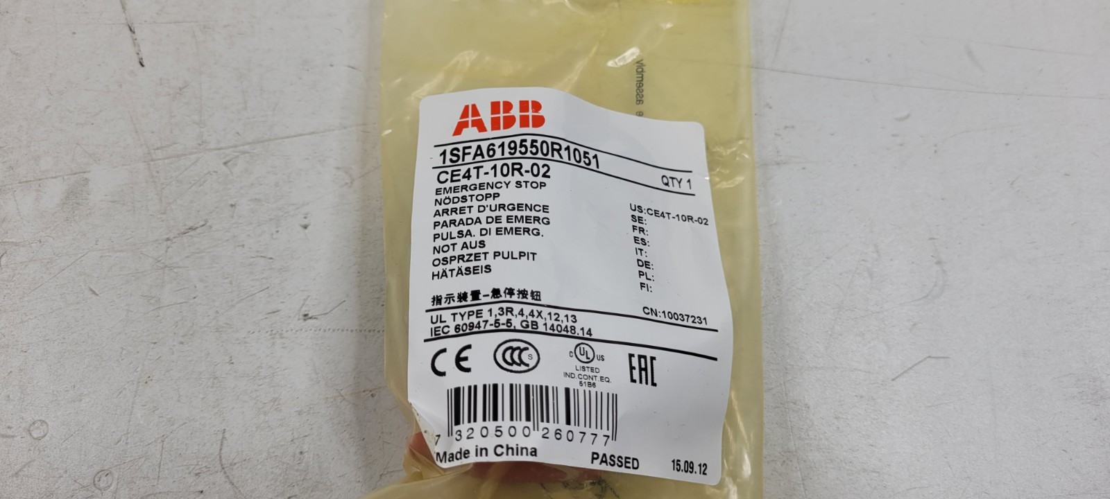 ABB 1SFA619550R1051 E-Stop Emergency Stop Button CE4T-10R-02 NEW SEALED