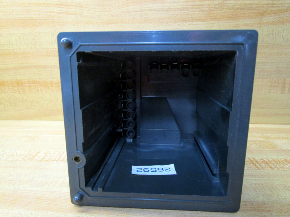 United Electric I922X013 Temperature Control Probe Housing Housing Only