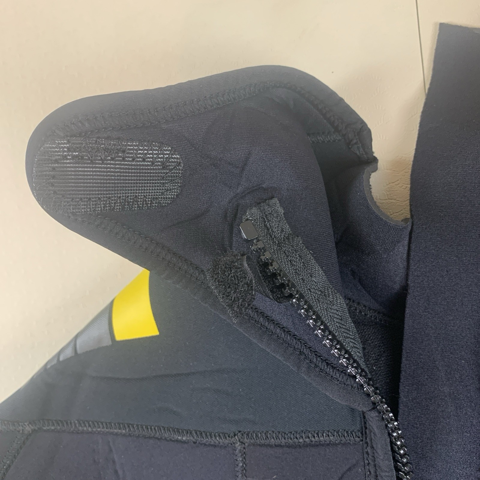Scubapro Wet Suit Sport 5 Diving Full Body Men’s Large Neoprene Class B Black