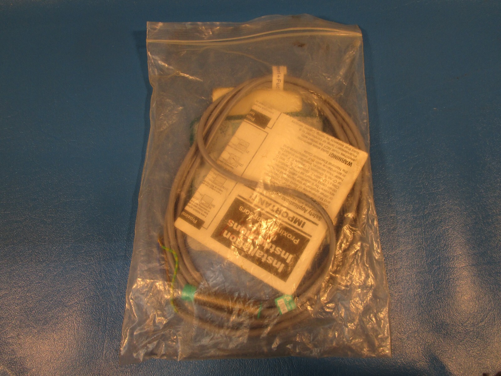 PEPPERL + FUCHS NJ4-12GM50-WS PROXIMITY SENSOR 26579S, Missing Hardware