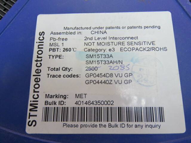 STM SM15T33A Qty of 200 per Lot TVS DIODE 28.2V 59V SMC;59V Clamp 169A (8/20µs)