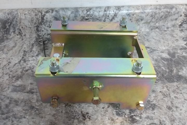 Honeywell Miller CMB/ 310 Lb Weight Capacity Cab Mount Bracket