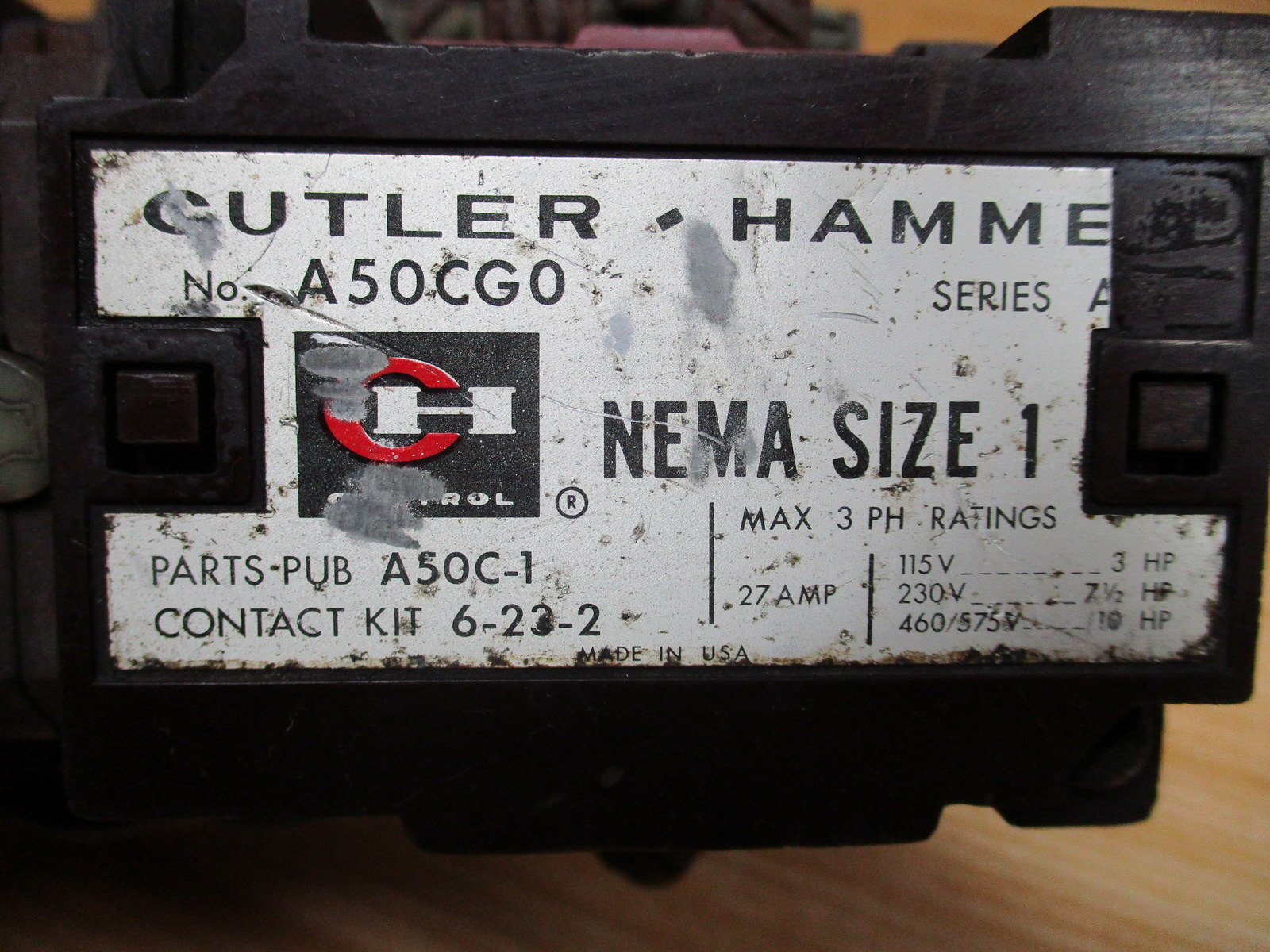 Cutler Hammer A51CNO Reversing Contactor A51CN0 A50CG0; W/ Bracket