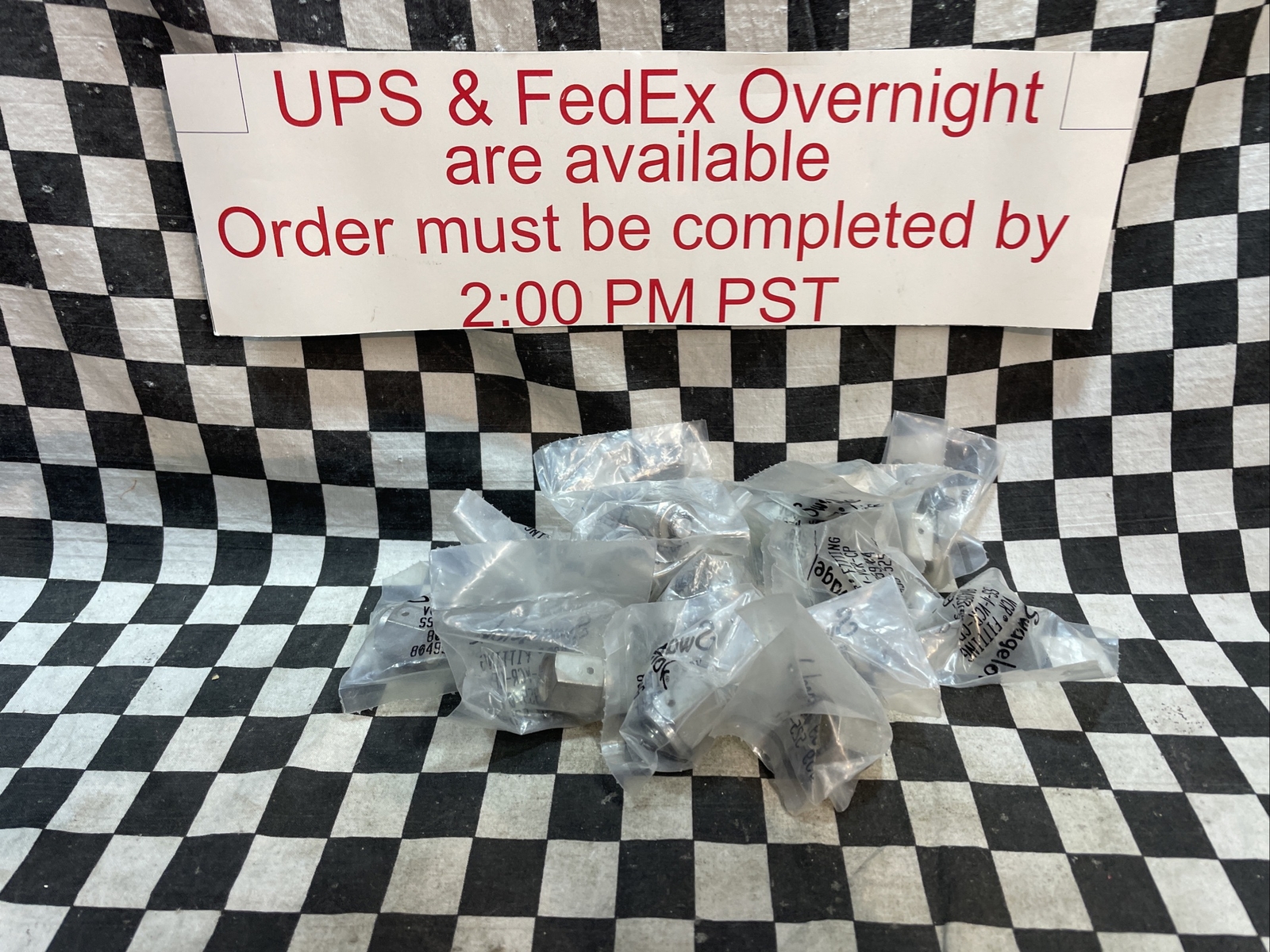 SWAGELOK SS-4-VCR-CP, SS4VCRCP, Cap 1/4″ VCR, LOT OF 14 SHIPSAMEDAY#110V13
