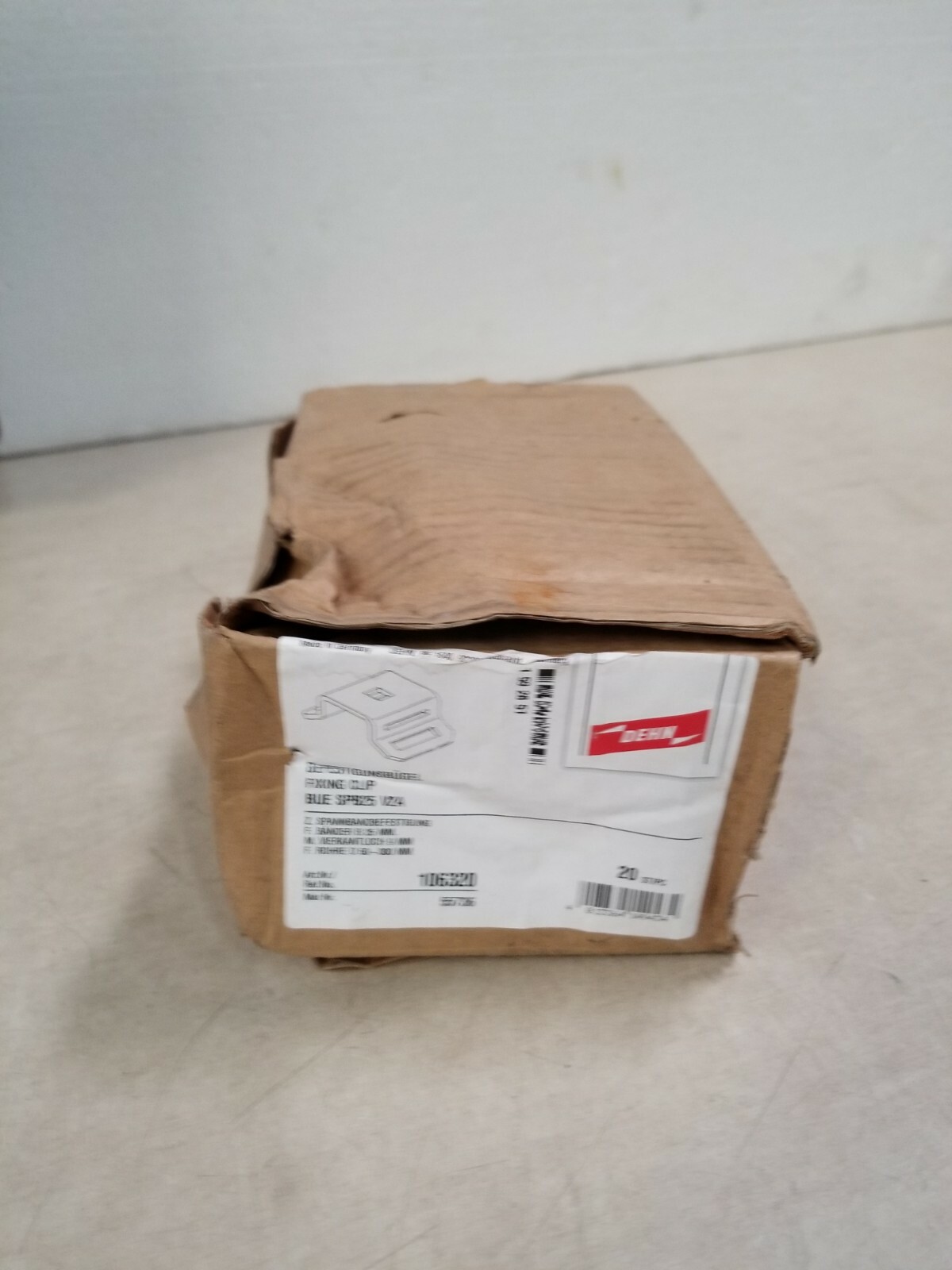 Lot of 50 – Dehn MV Clamp MVK 8.10, 390051