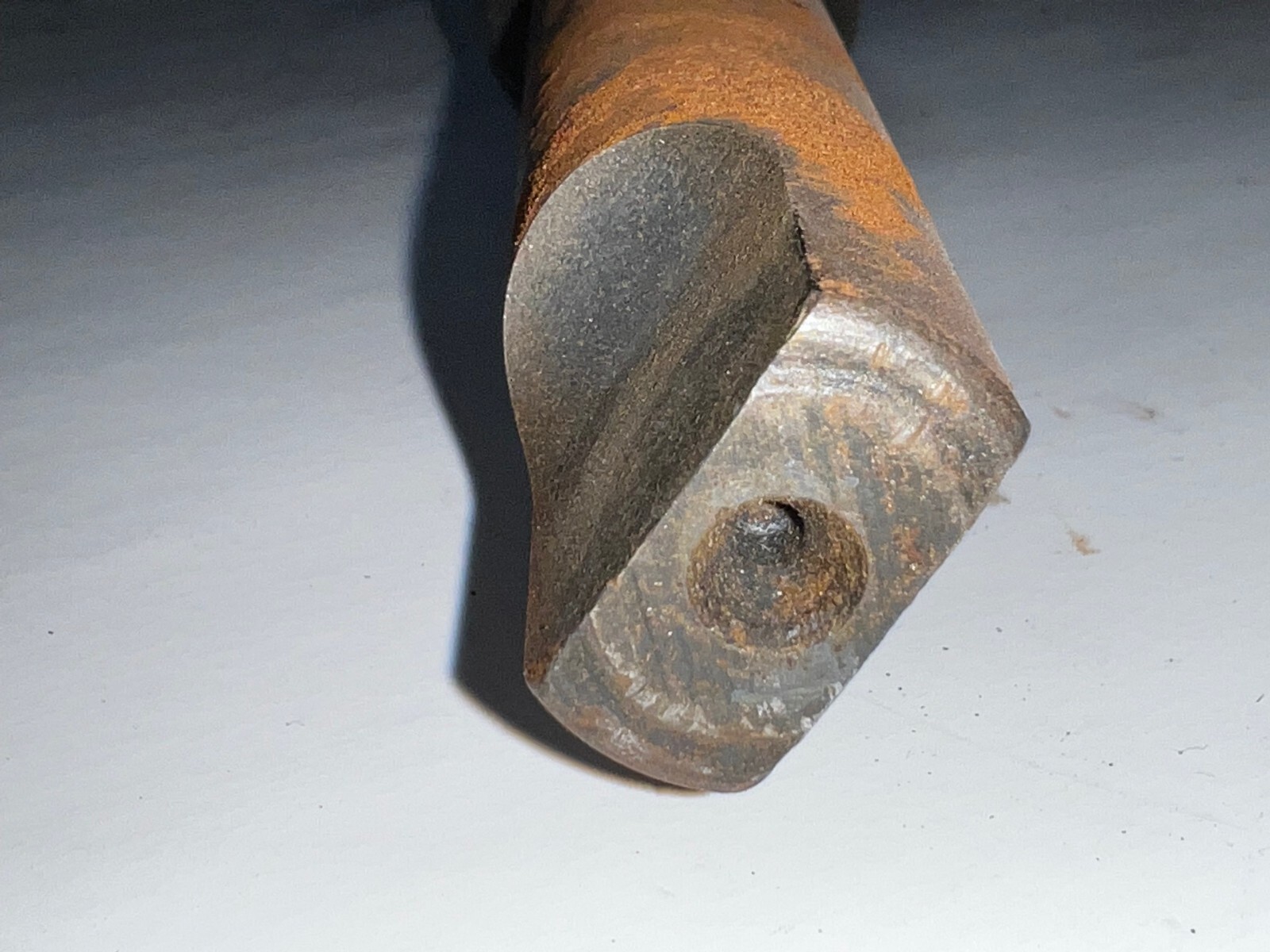 CLEVELAND MORSE TAPER SHANK DRILL BIT MT4 1-13/16″ CUT 10-7/8″ LOC 16-1/2″ OAL