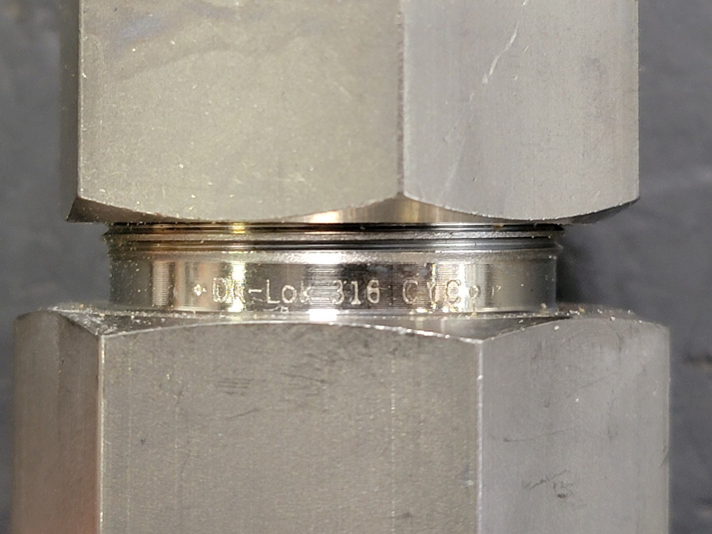 Dk-Lok 1″ Compression Tube Fitting 316 – Pipefittings