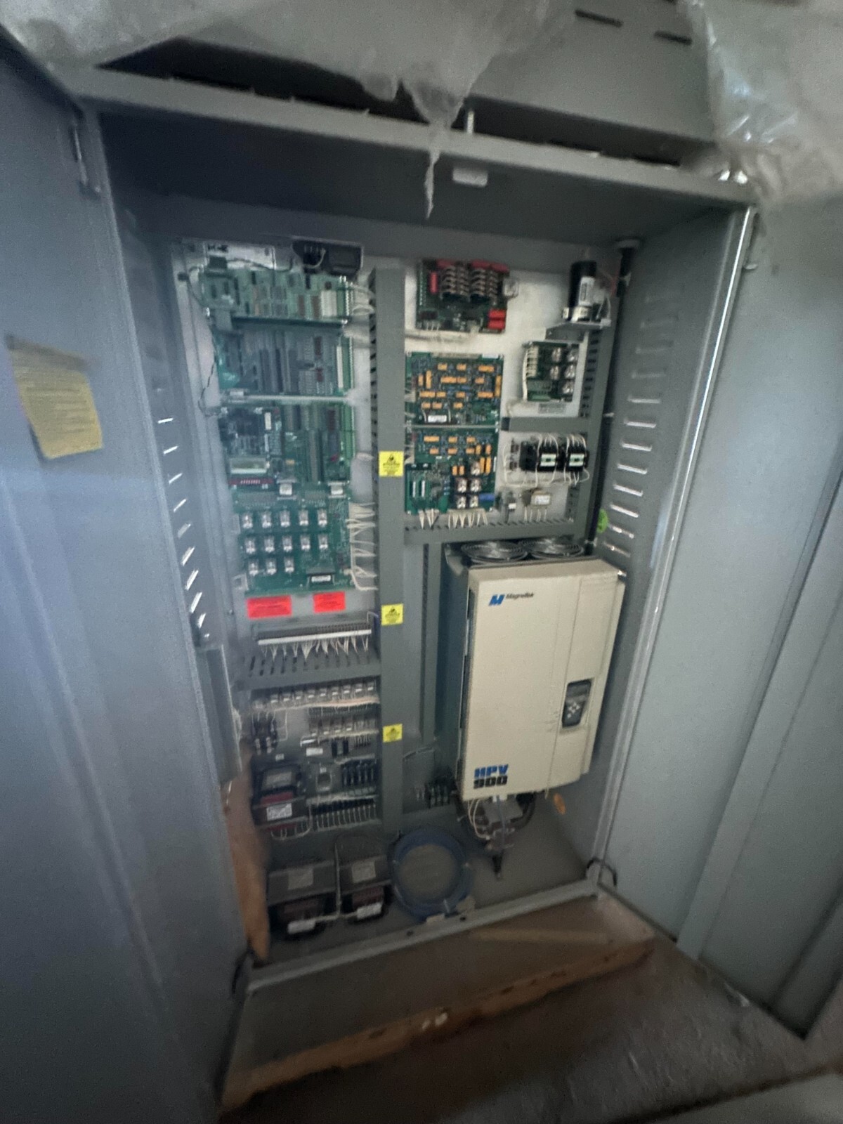 Elevator Equipment MagneTik HPV 900