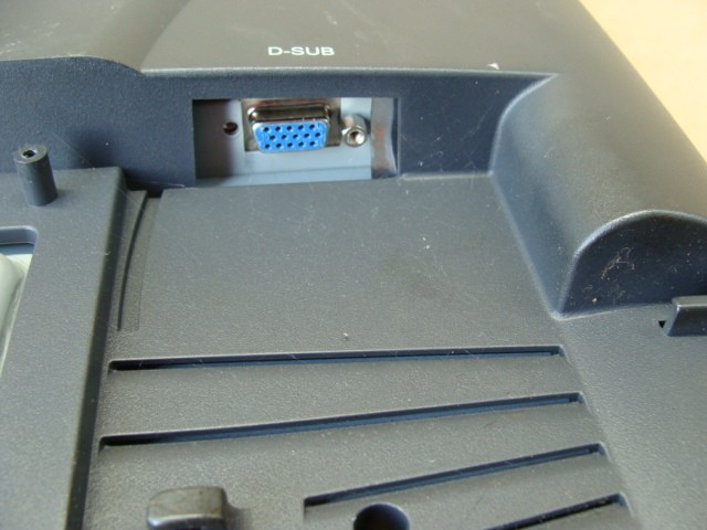 3M MICROTOUCH OPERATOR TOUCH PANEL MONITOR 41-81375-225 12V 2A