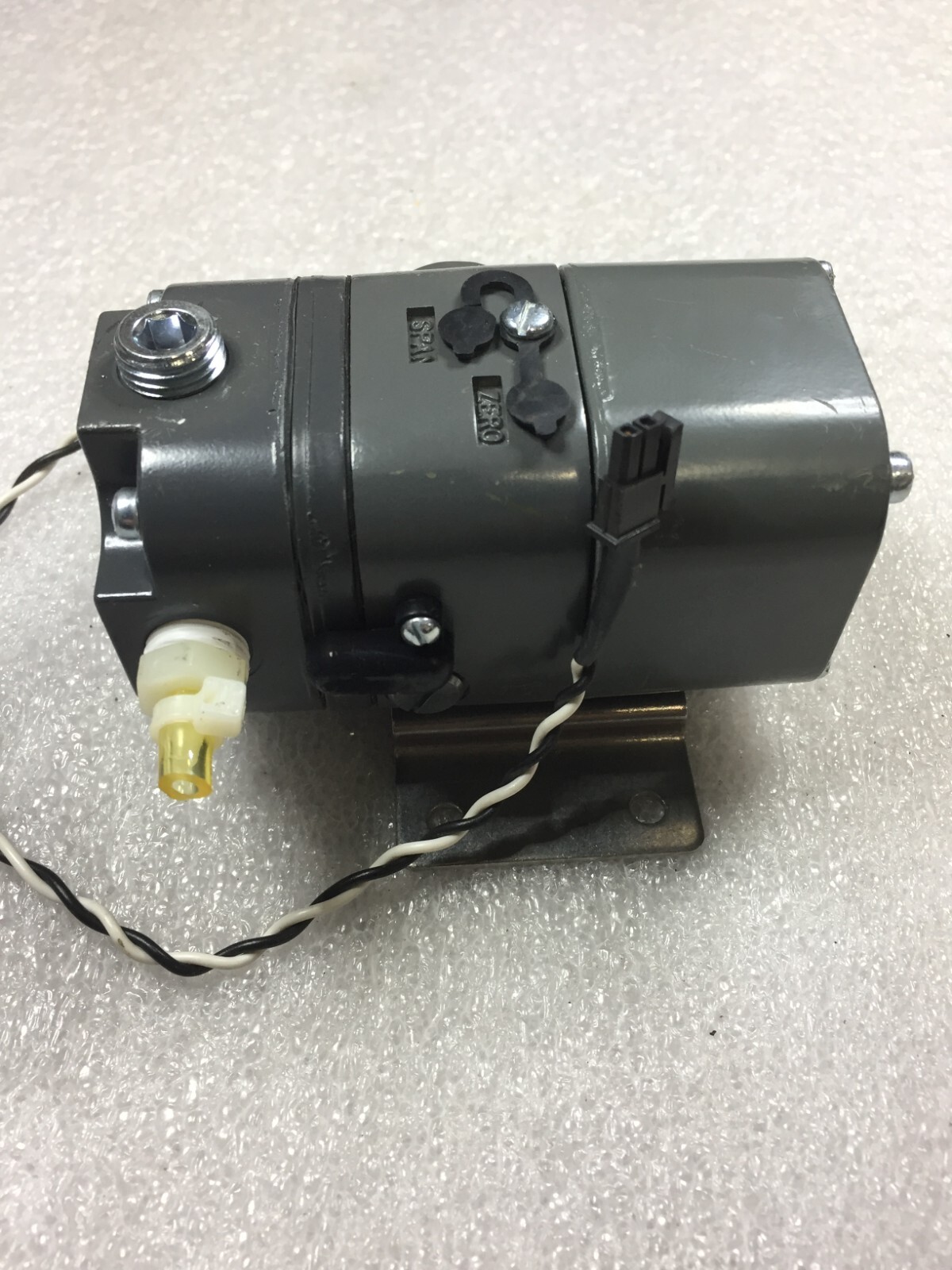 CONTROL AIR TYPE 500X E/P TRANSDUCER INPUT 10V OUTPUT 3 120 PSIG 123 150 PSIG
