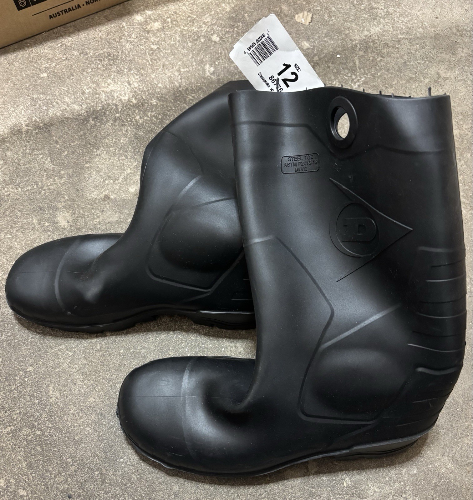 DUNLOP Men’s Chesapeake Ankle Boot, Steel Toe, Safety Boots Black, 12