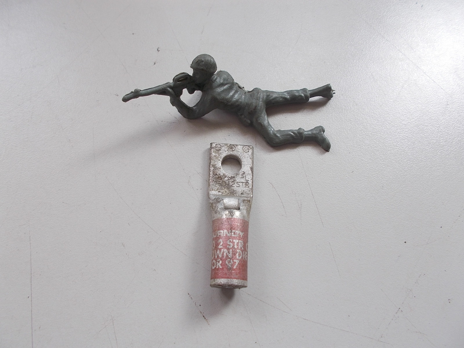 Burndy N60 2 Brown Die Lug, Lot of 2 10 OR 97 *FREE SHIPPING*
